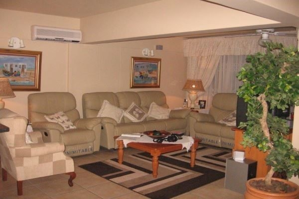 Club Cabana
